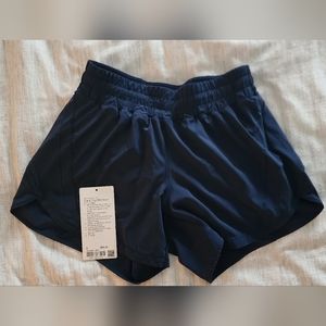 Lululemon Track That MR Short 5" Lined size 8